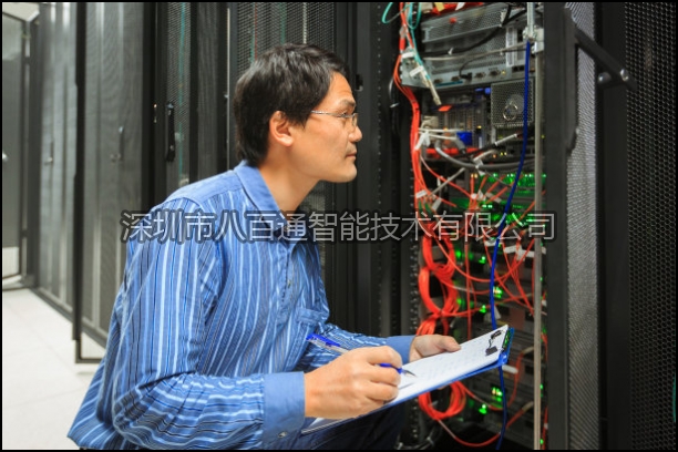 八百通光纤电话机用的光纤通信原理